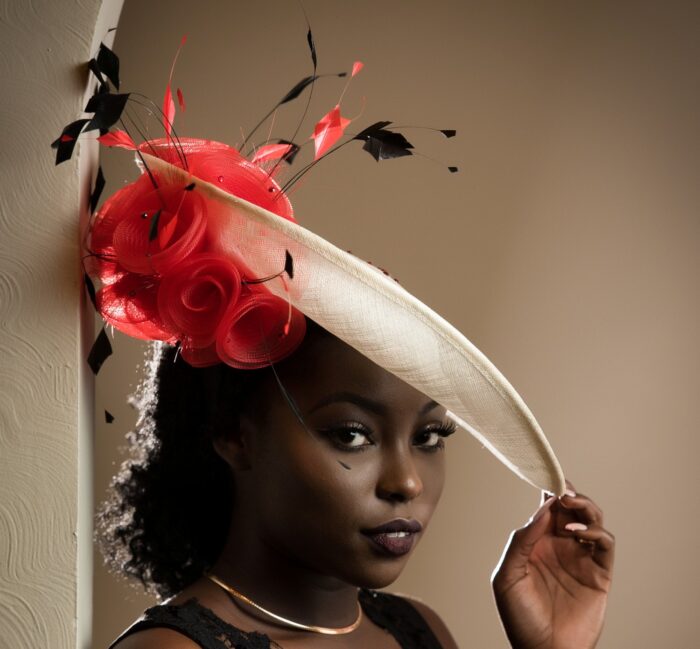 Akech - Cream Hatinator with Red Roses - Royal Ascot Horse Race Hat
