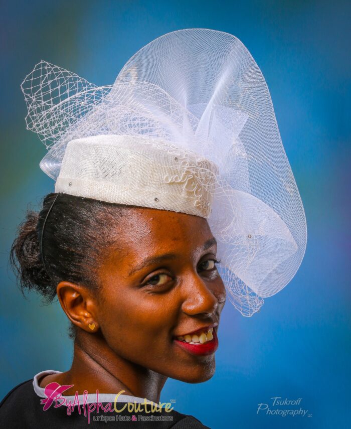 Cindy - Elegant Bridal Fascinator: Silk Appliqué Wedding Headpiece